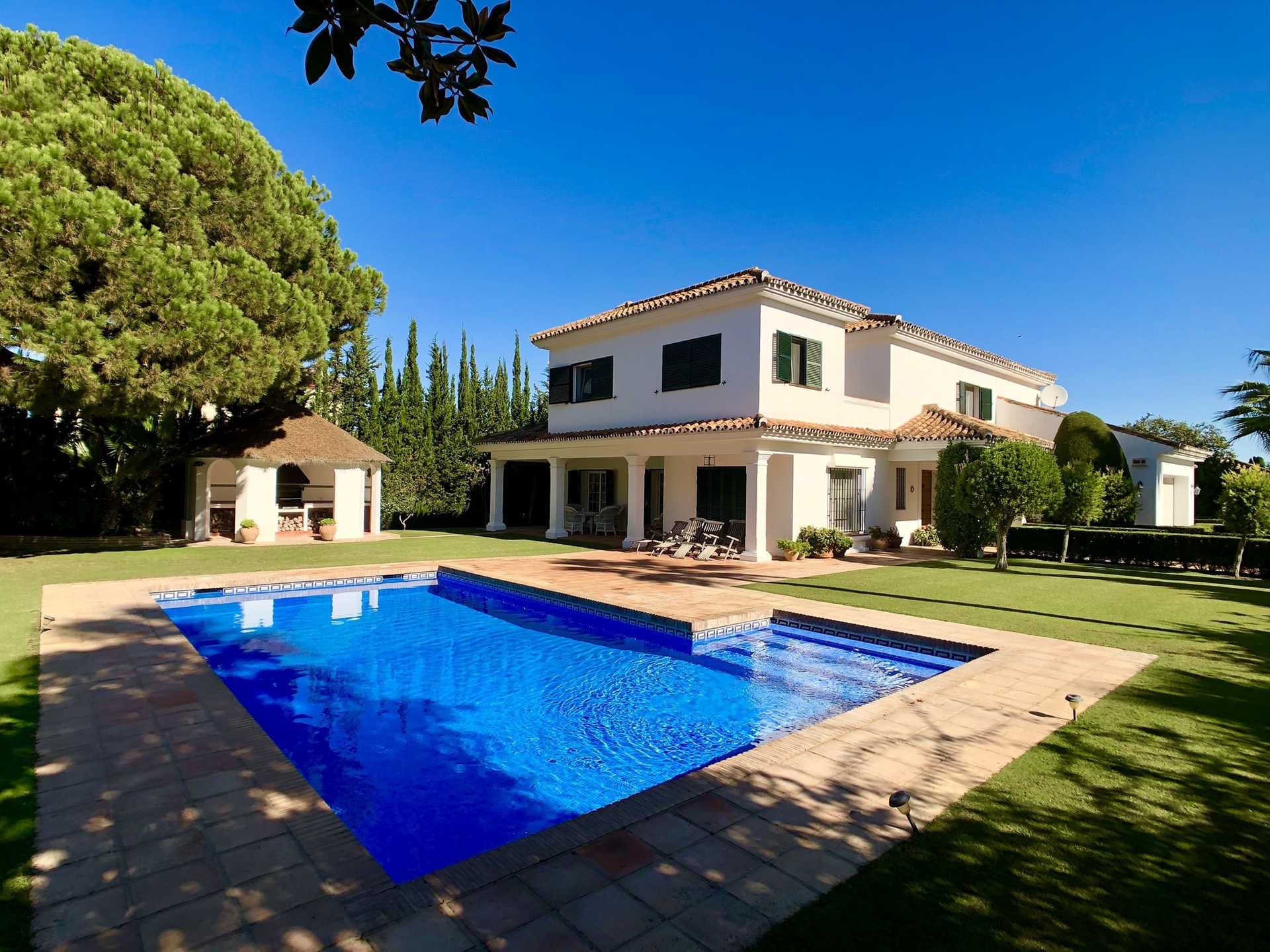 House in Guadiaro, Andalusia 10743994
