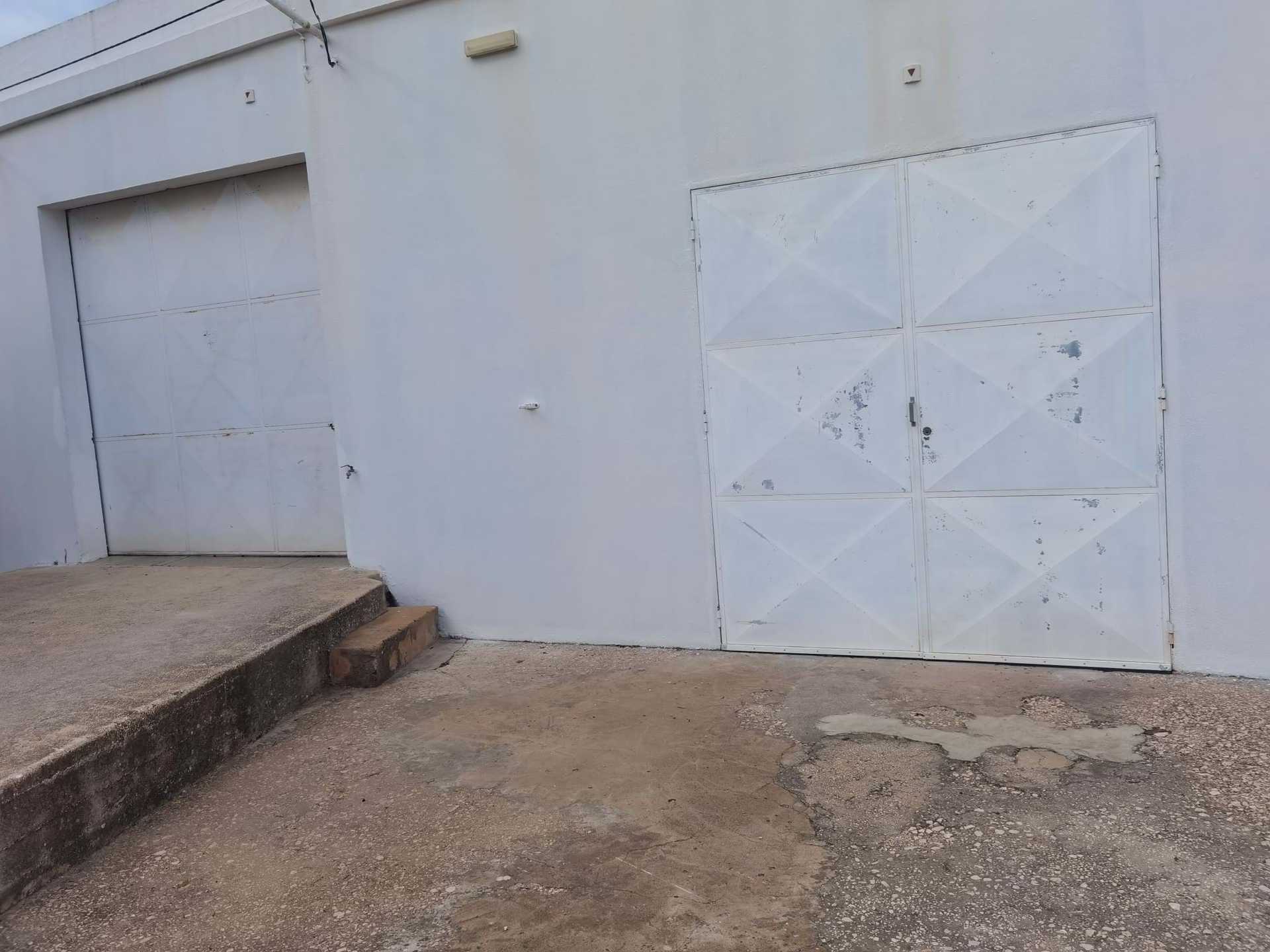 Industrial in Lagos, Faro District 10745432