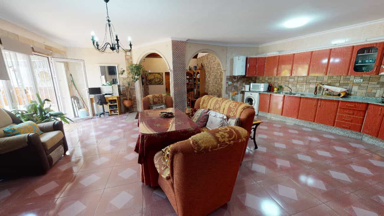 σπίτι σε Guadix, Andalucía 10746177