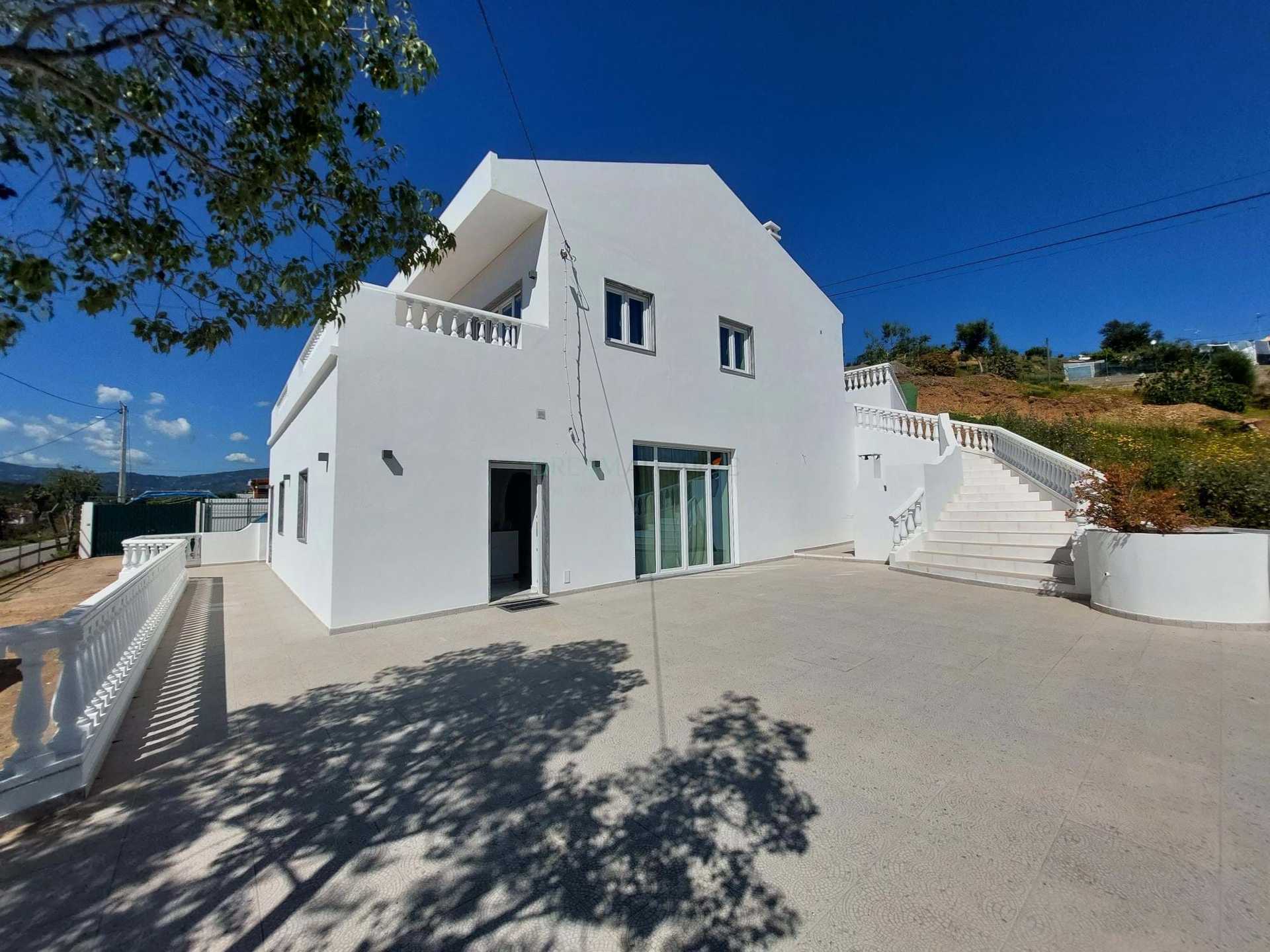 House in Senhora do Verde, Faro 10746902