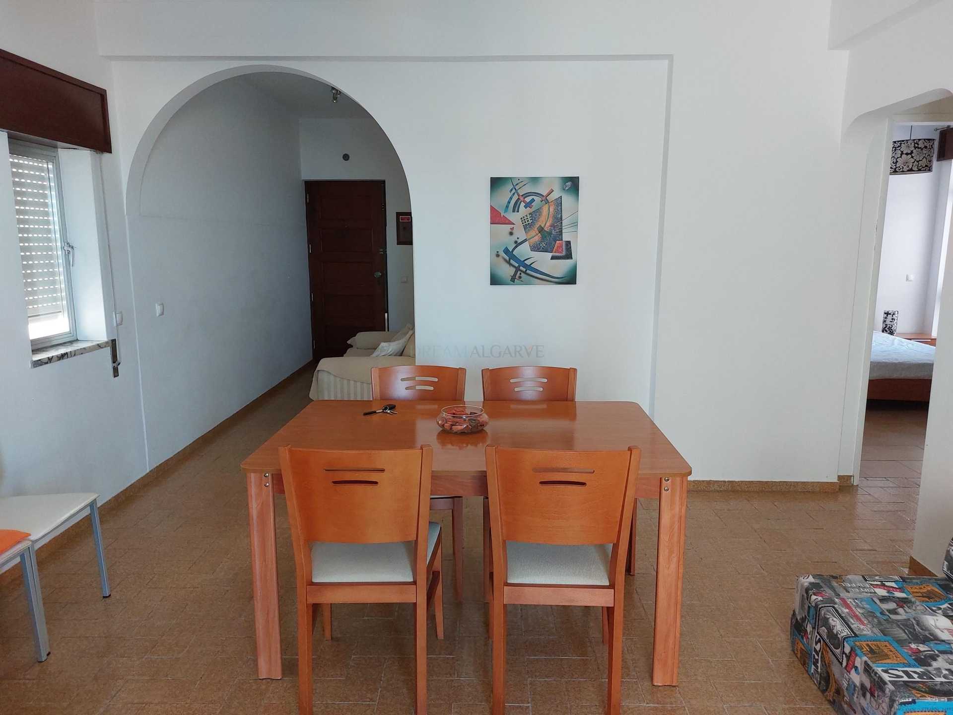 Condominium in Rocha, Faro 10747002