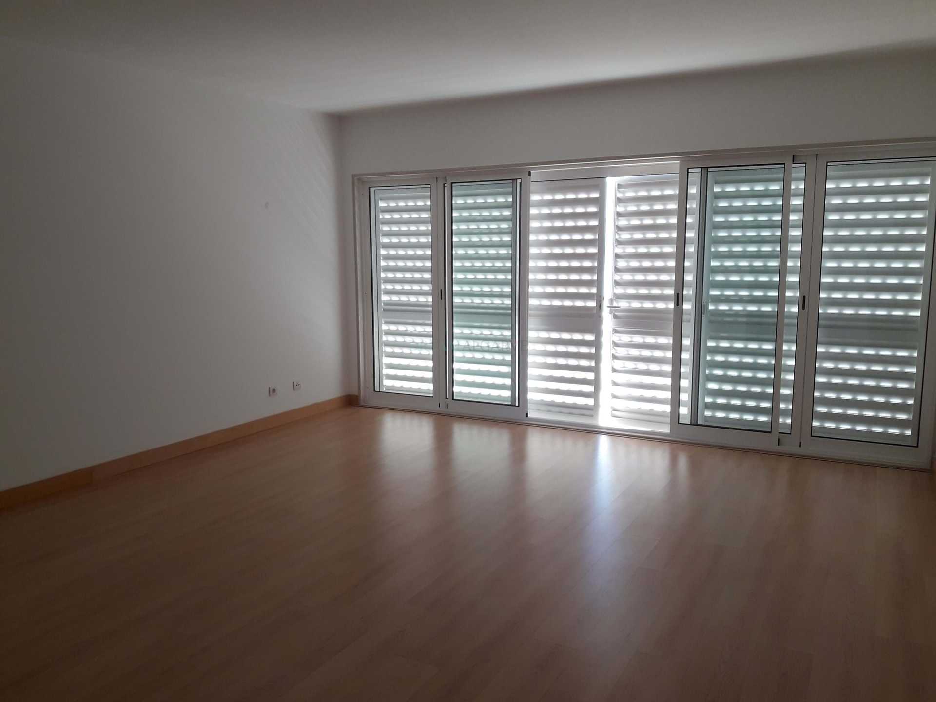 Condominium in Caldeiroa, Faro 10747054
