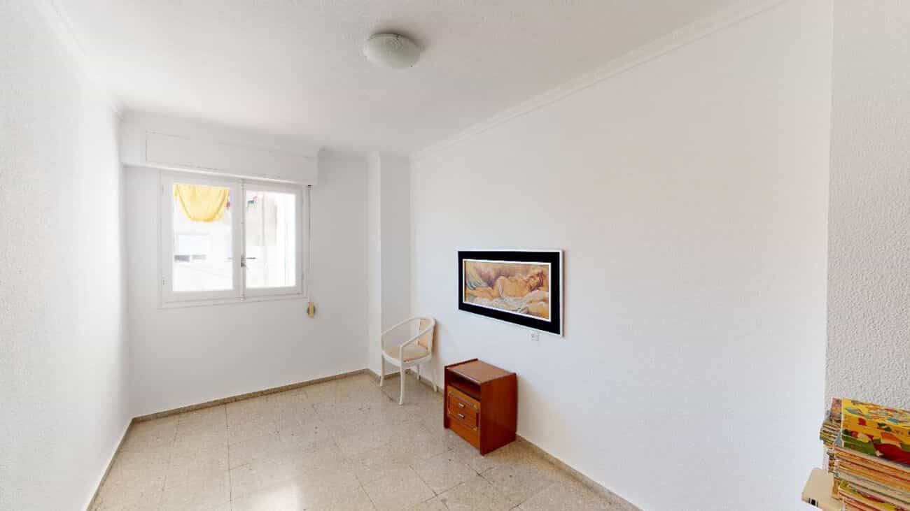 公寓 在 Crevillent, Valencian Community 10748184