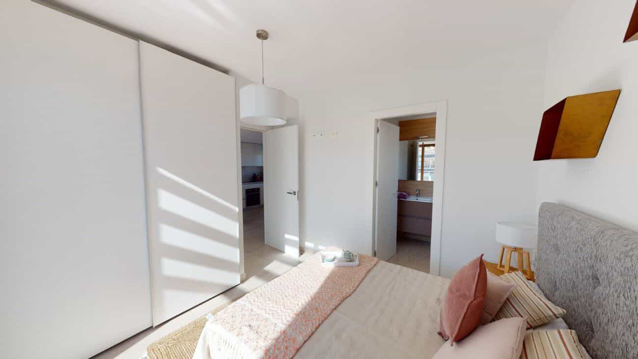 公寓 在 San Pedro del Pinatar, Región de Murcia 10748425
