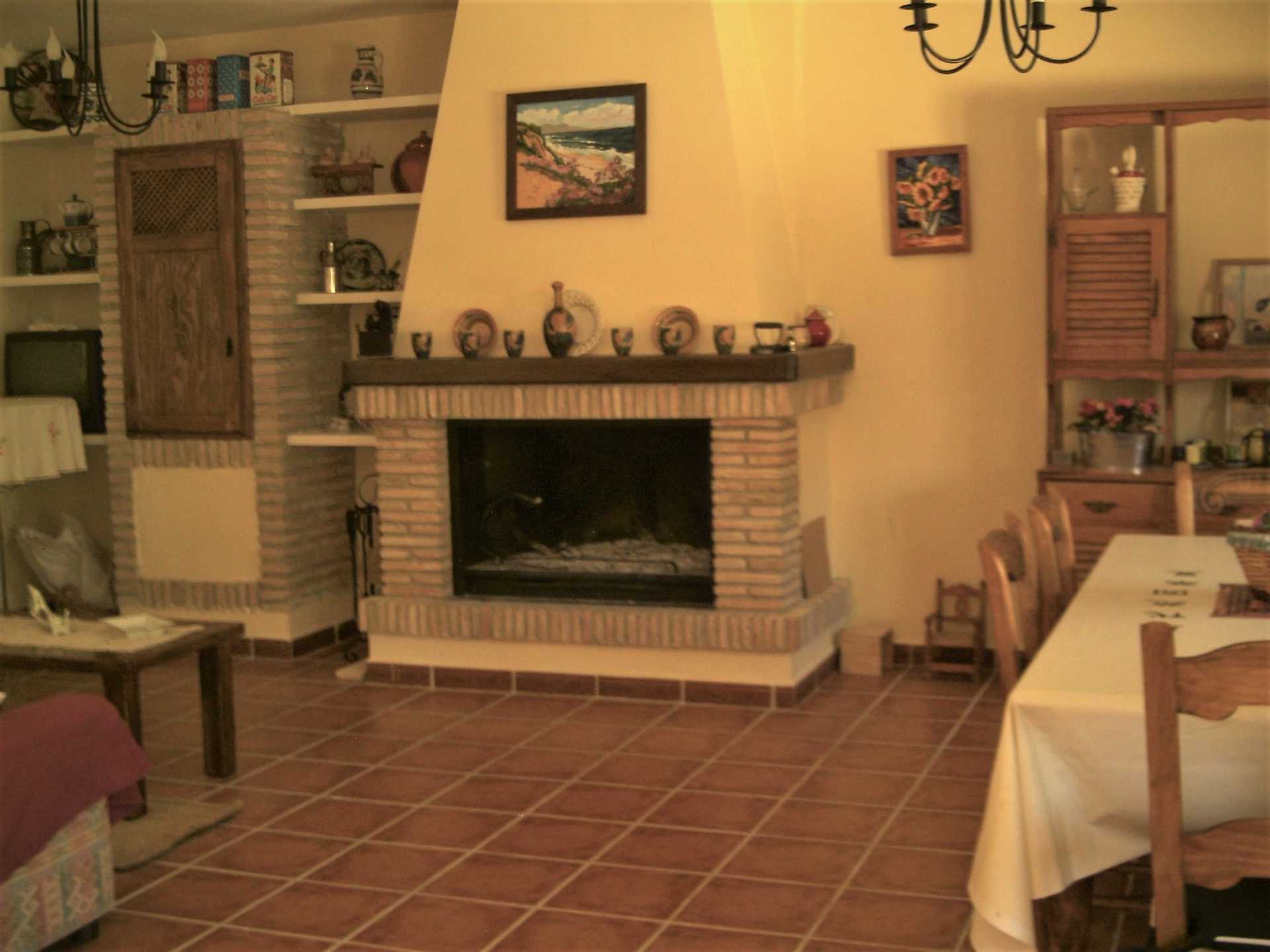 Будинок в Улейла дель Кампо, Андалусія 10748887
