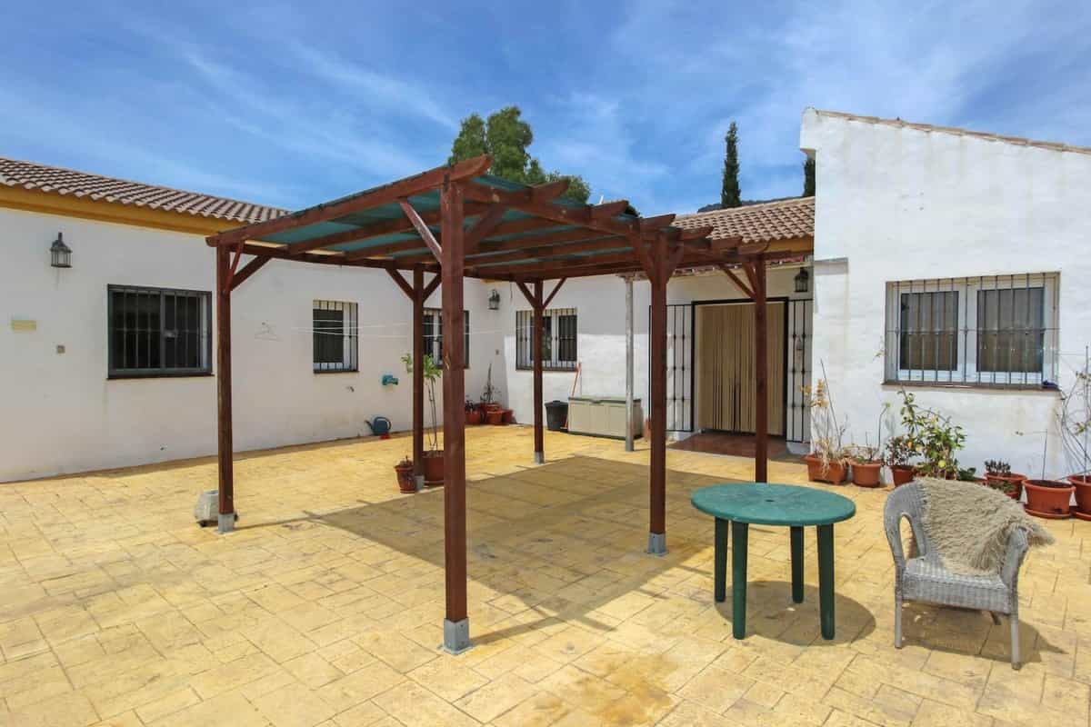 House in Alozaina, Andalusia 10748936