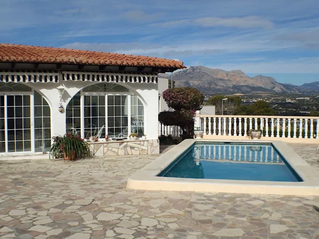 σπίτι σε Chinchilla de Monte Aragon, Καστίλλη-Λα Μάντσα 10748950