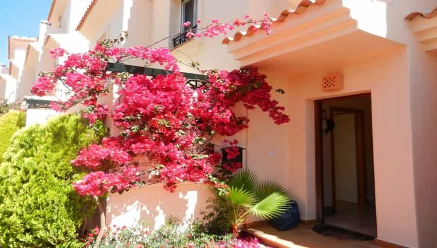 rumah dalam La Antilla, Andalusia 10749019