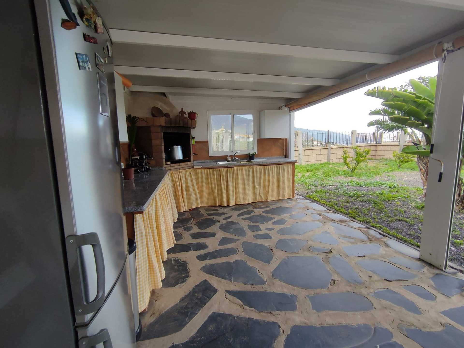 House in Candelaria, Canary Islands 10749288