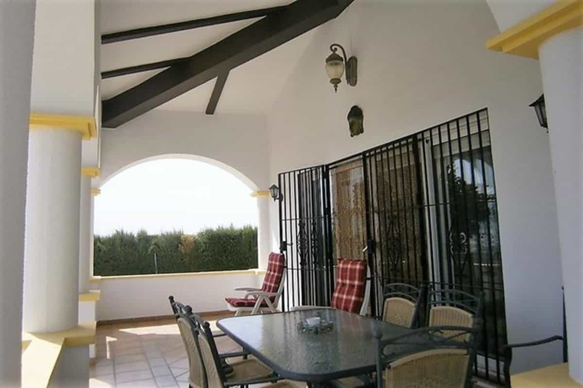 Rumah di Algodonales, Andalusia 10749673