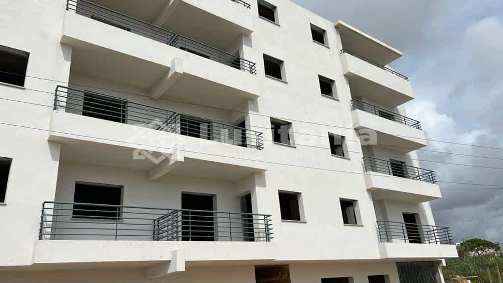 Eigentumswohnung im Piares, Faro 10749863