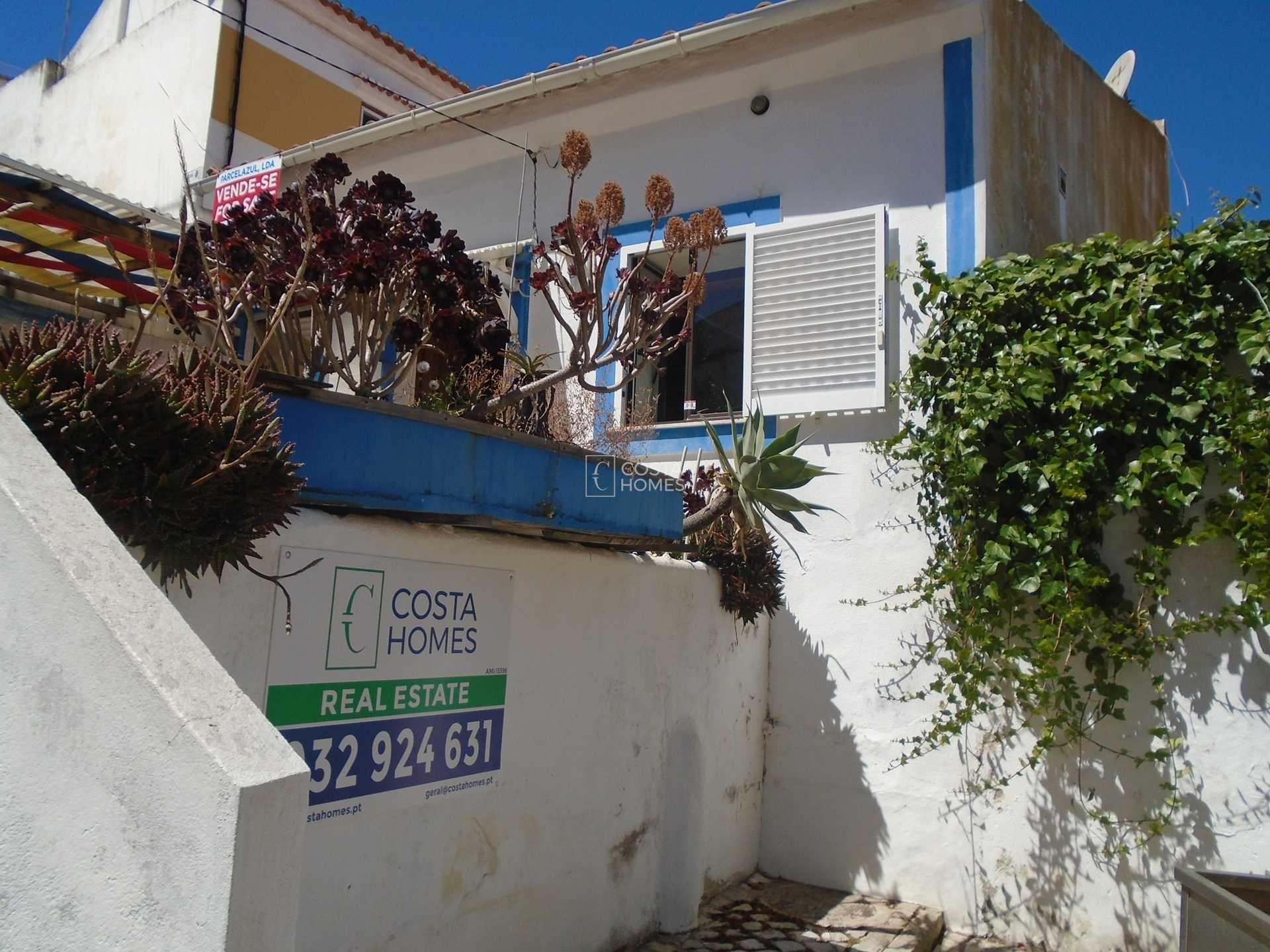 Hus i Ferragudo, Faro District 10750224