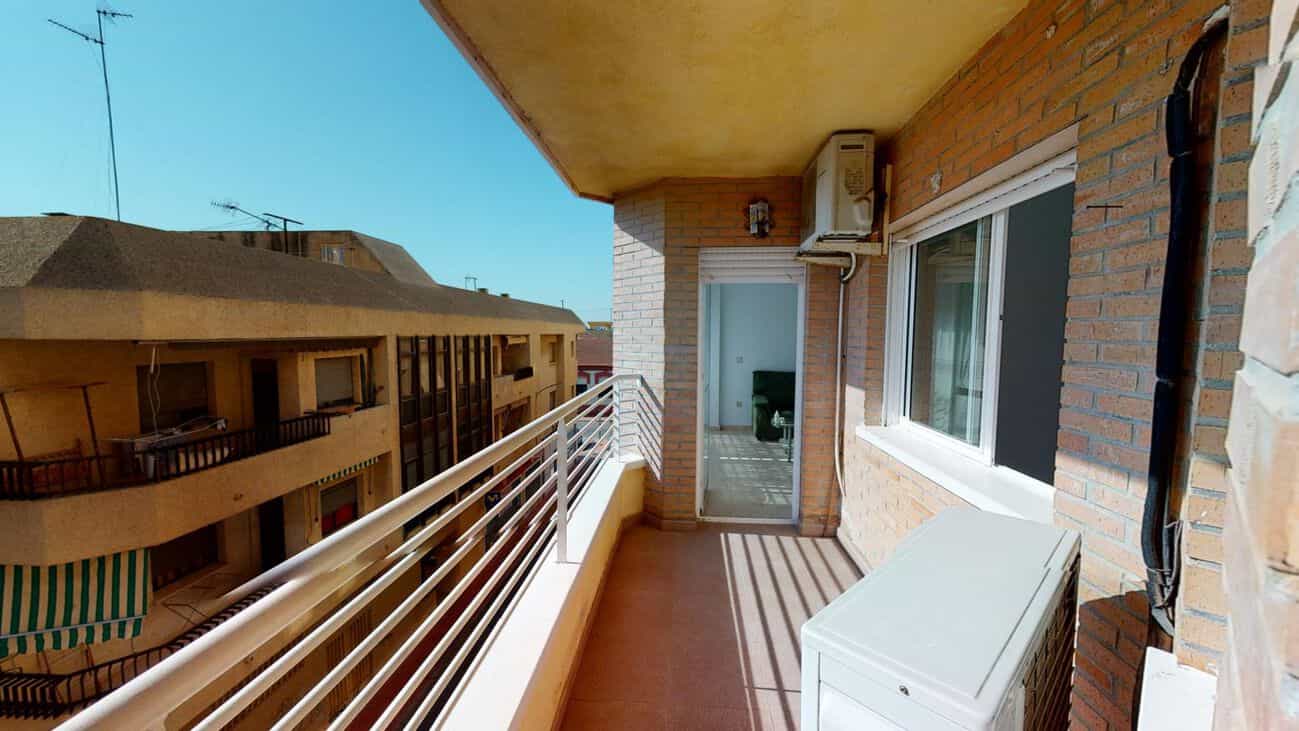 Condominium in San Javier, Región de Murcia 10750352