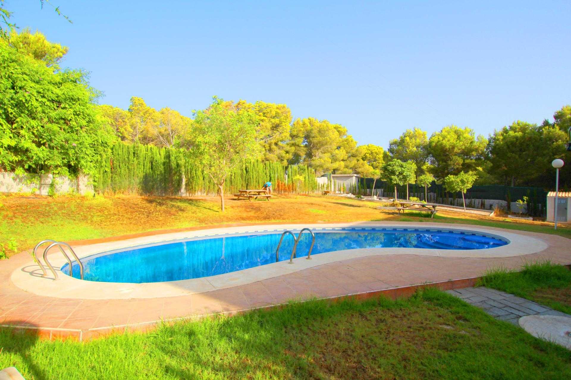 Condominium in Chinchilla de Monte Aragon, Castille-La Mancha 10750380