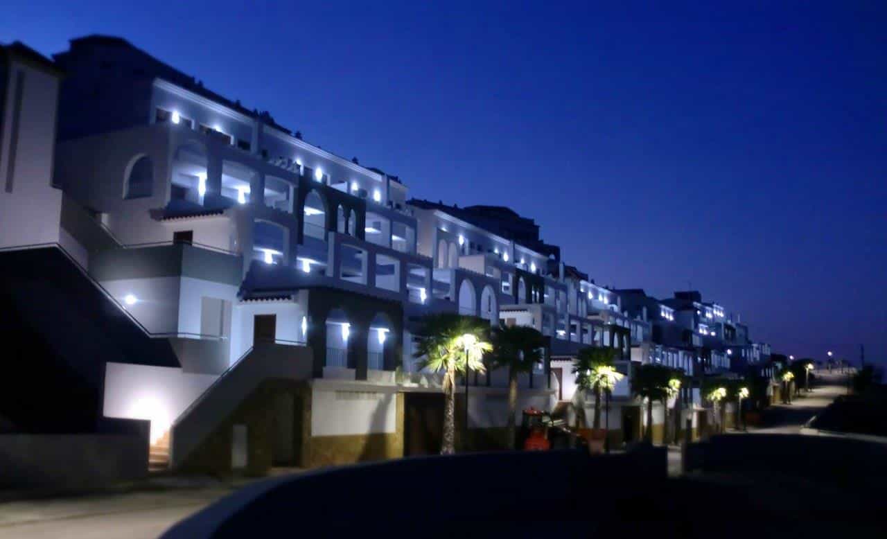 Condominium in Gandía, Comunidad Valenciana 10750467