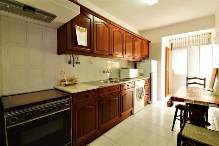 Condominium in Boa Vista, Faro 10751004