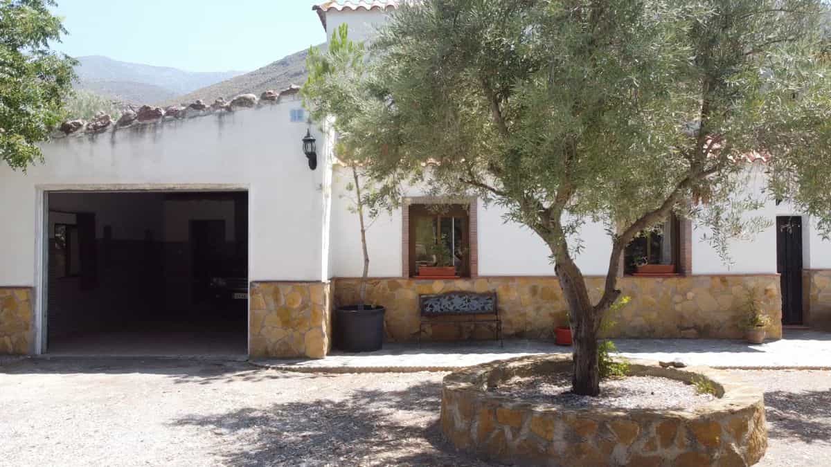 House in Orjiva, Andalusia 10751154