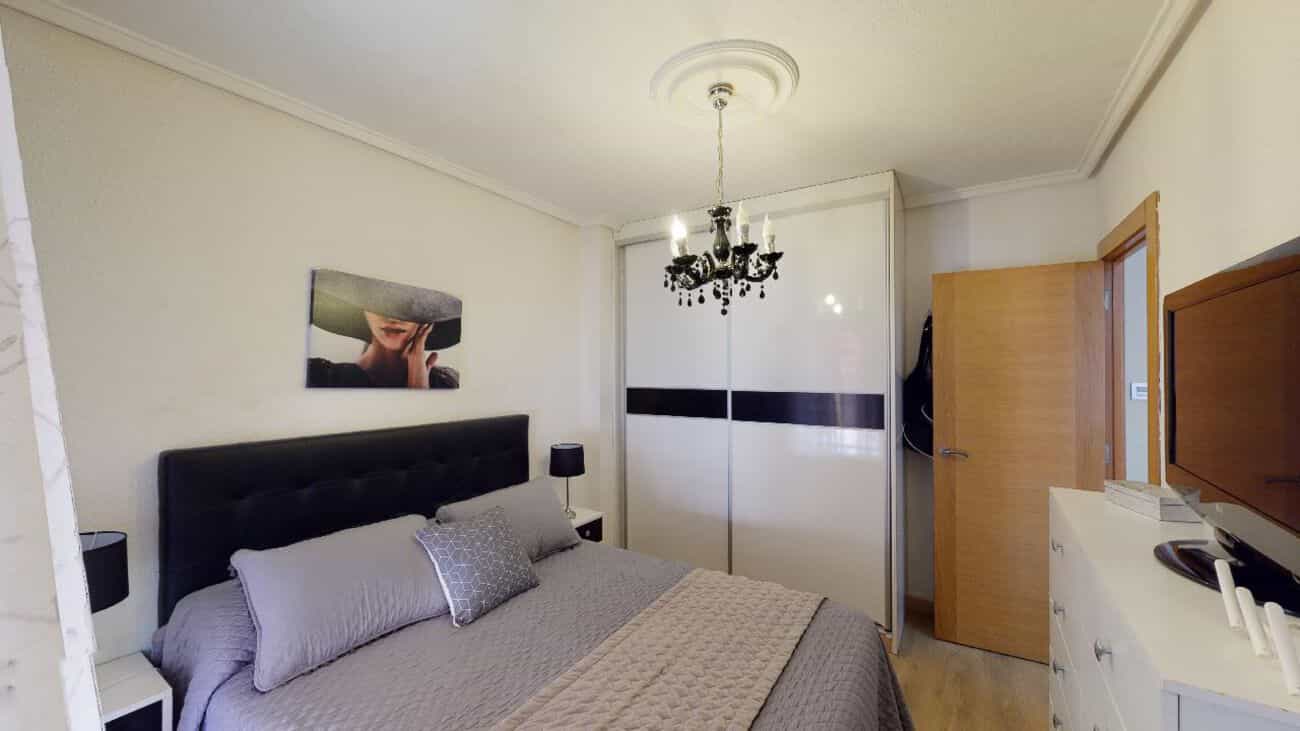 Condominium in Callosa de Segura, Comunidad Valenciana 10751263