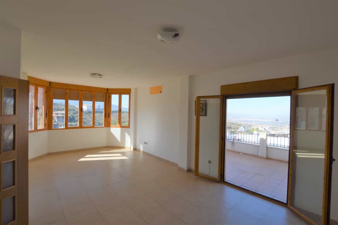 House in Ogijares, Andalusia 10751273
