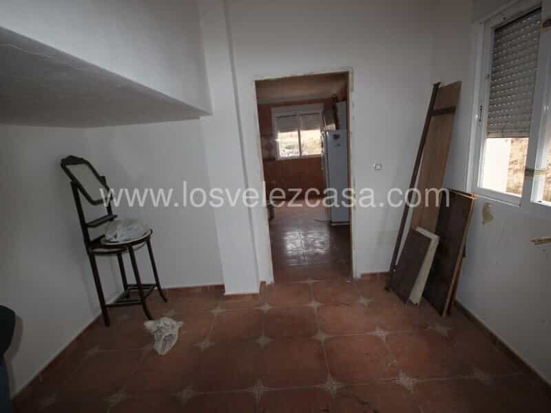 房子 在 Vélez-Blanco, Andalucía 10751486