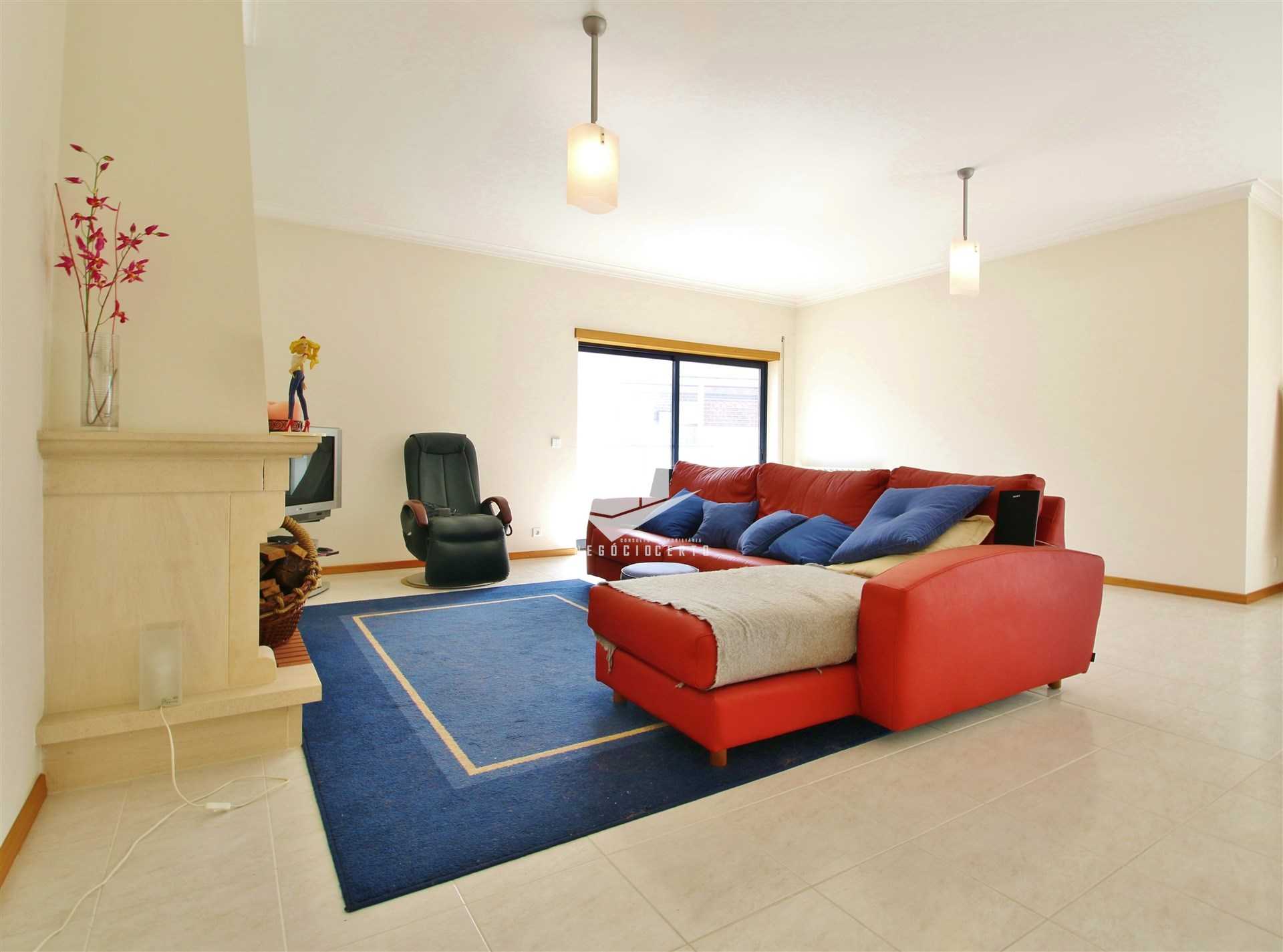 Condominium in Leiria, Leiria 10751838
