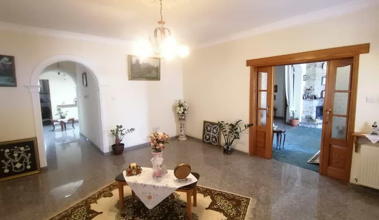 casa en Pano Lefkara, Lárnaca 10752084