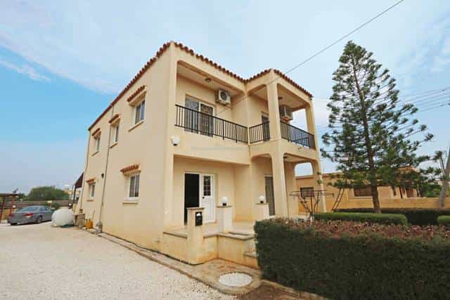 Casa nel Avgorou, Famagusta 10752851