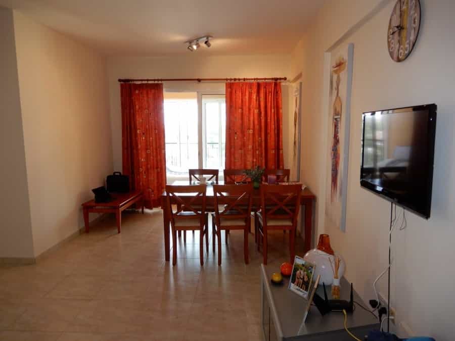 Квартира в Хлораки, Пафос 10753146
