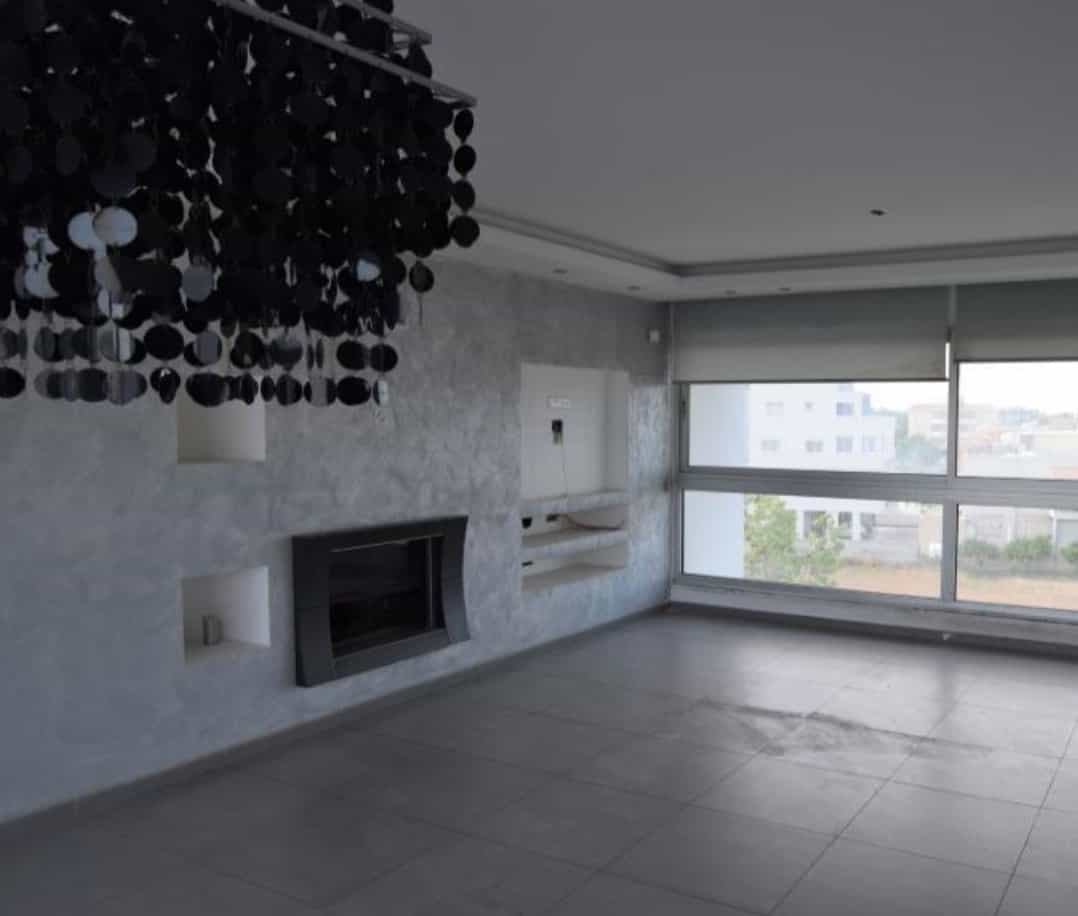 Condominium in Nicosia, Lefkosia 10753519
