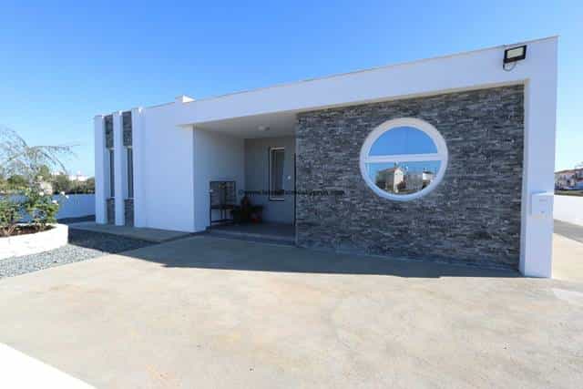 casa no Xylofagou, Famagusta 10753652
