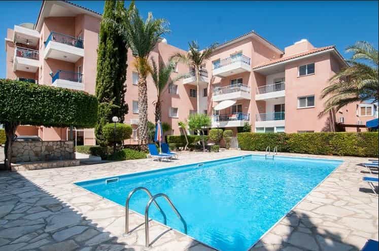 Condominium dans Paphos, Paphos 10753822