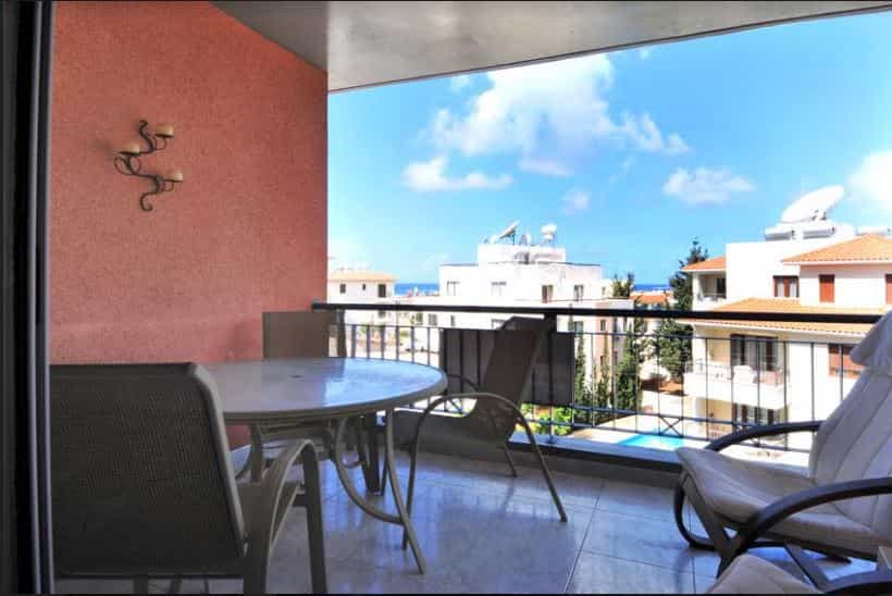 Condominium in Paphos, Paphos 10753822