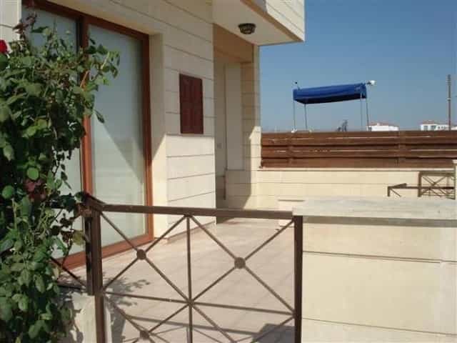 Talo sisään Mormenekşe, Larnaka 10753872