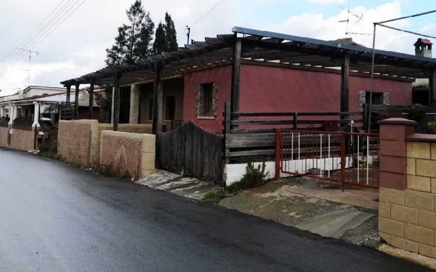 Dom w Kokkinotrimitia, Nikozja 10753876