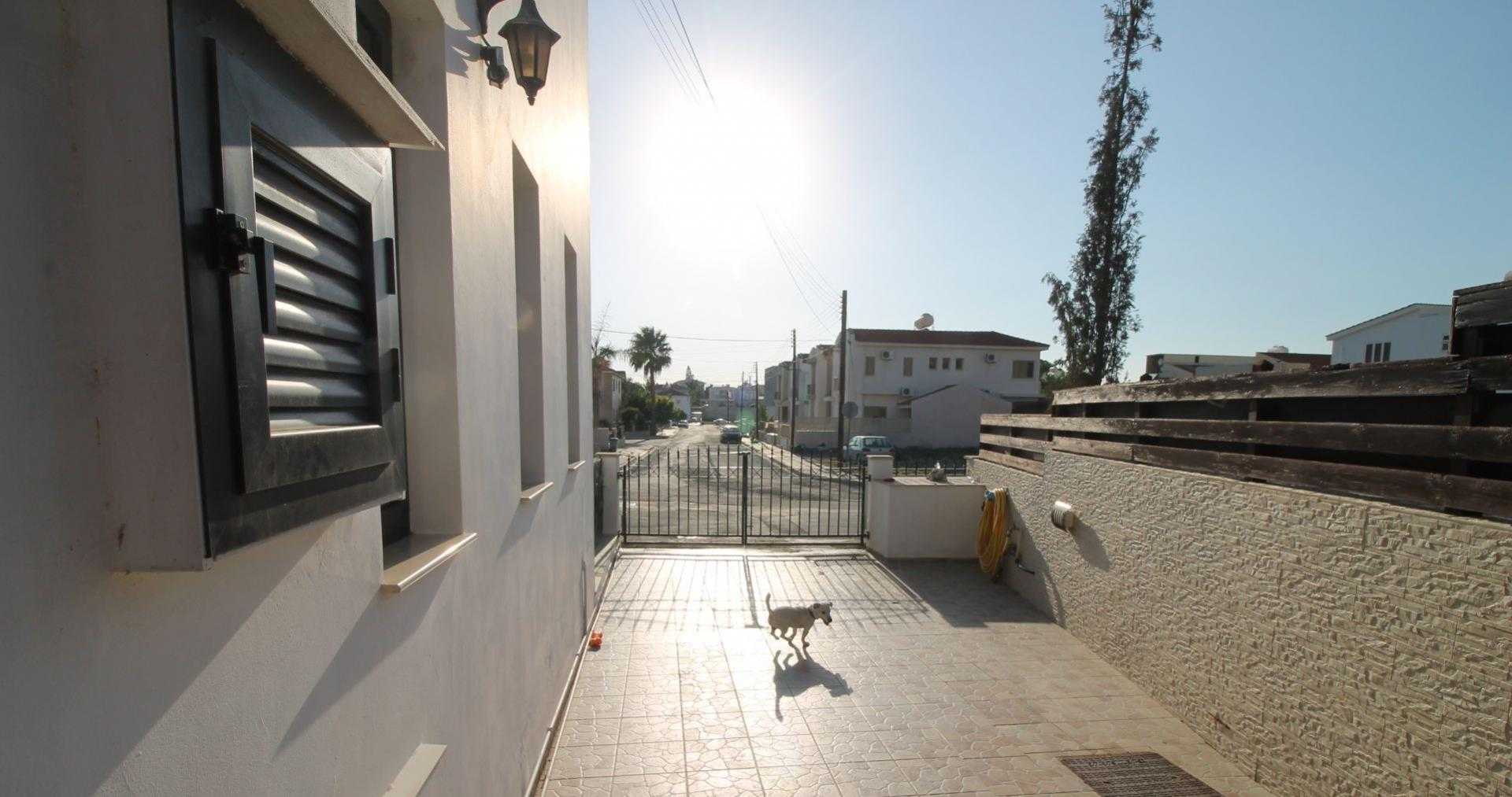 жилой дом в Aradippou, Larnaca 10754028