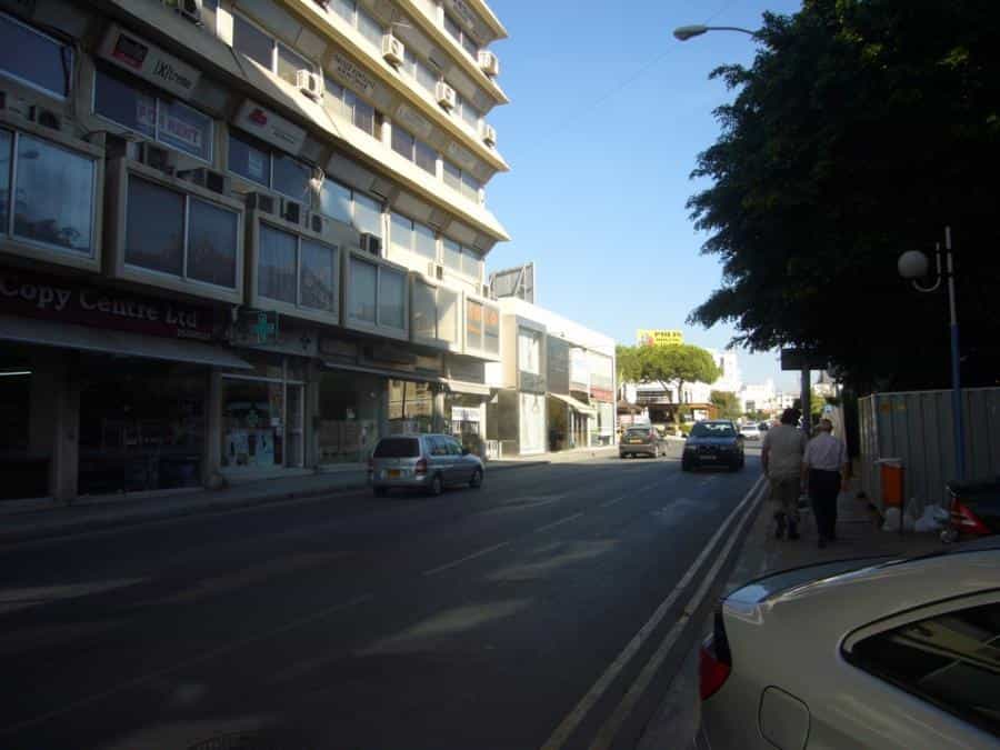 산업 에 Limassol, Limassol 10754930