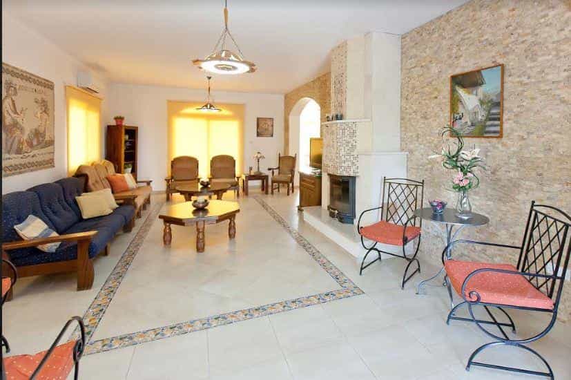 House in Kolossi, Limassol 10756722