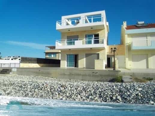 House in Perivolia, Larnaca 10757181