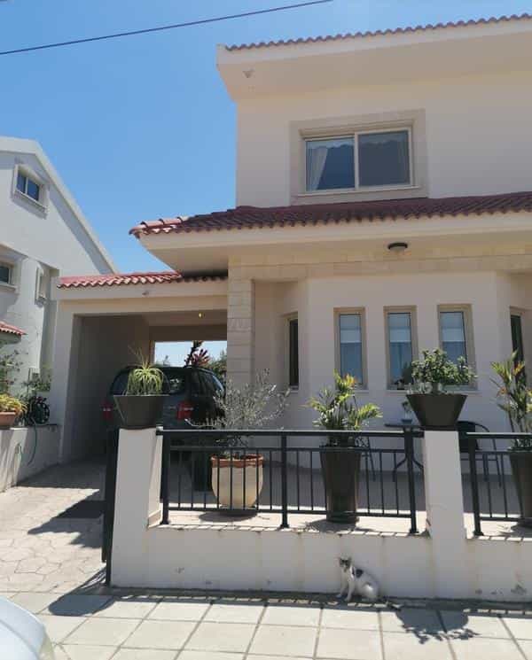 मकान में Nicosia, Nicosia 10757377