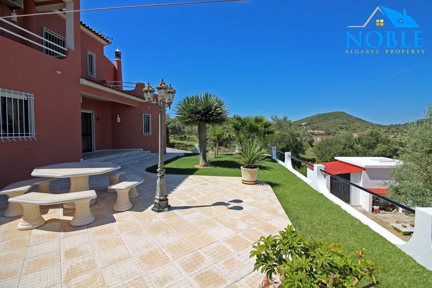 House in , Faro District 10757503