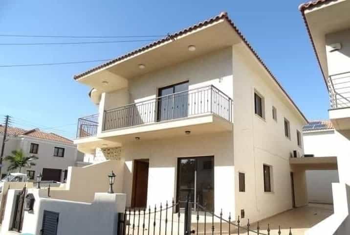 casa en Aradippou, Lárnaca 10757702