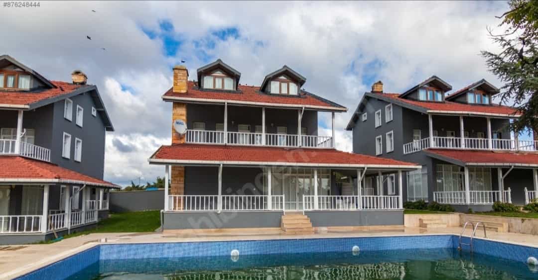 House in Silivri, Istanbul 10758470