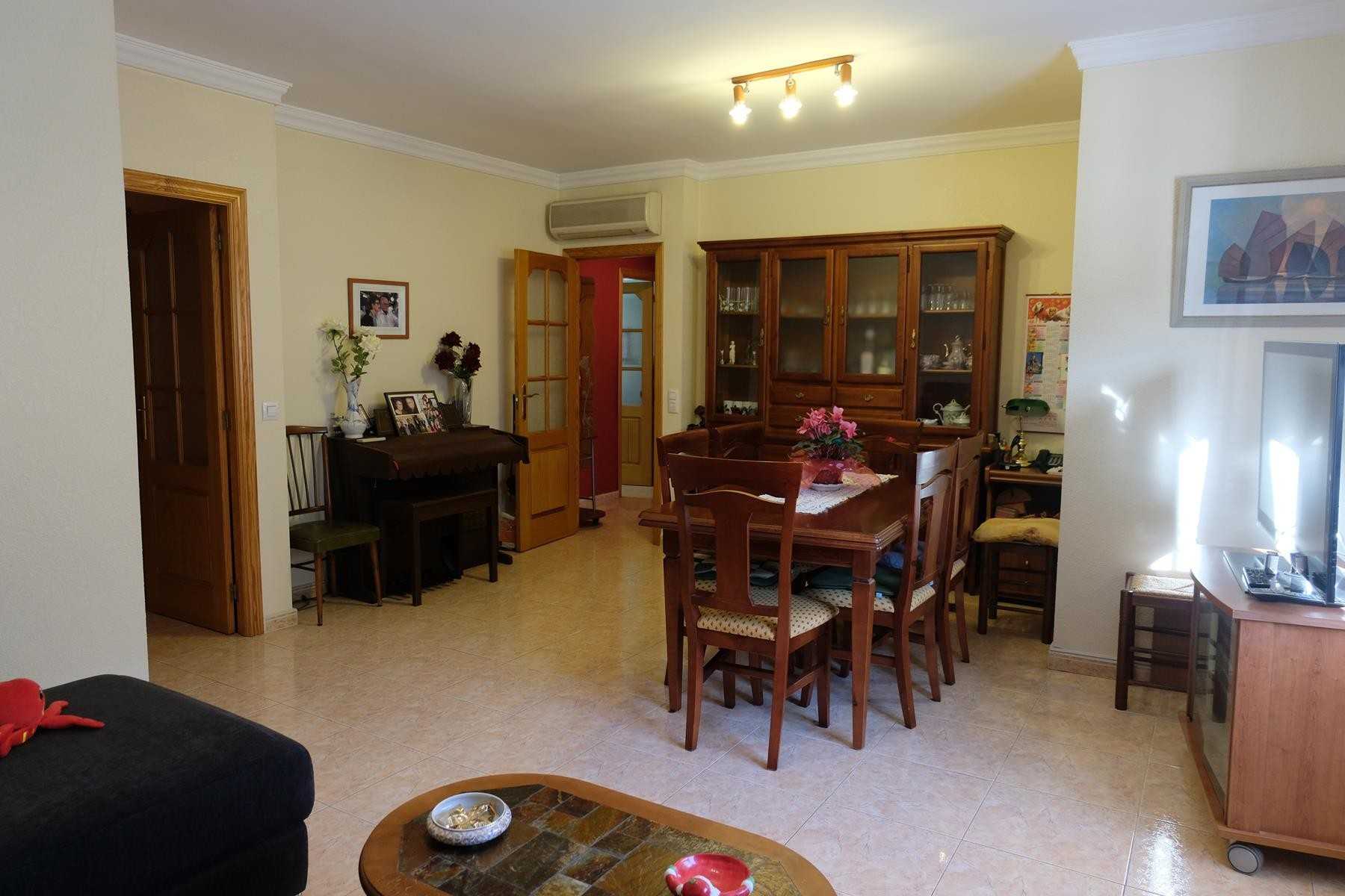 Квартира в Теулада, Валенсія 10759653