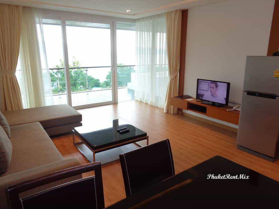 Condominium in Tambon Patong, Chang Wat Phuket 10760096