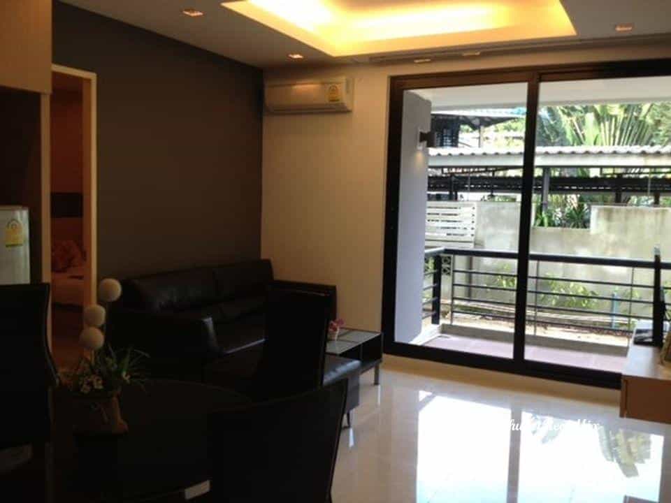 Condominium dans Ban Nuéa, Phuket 10760124