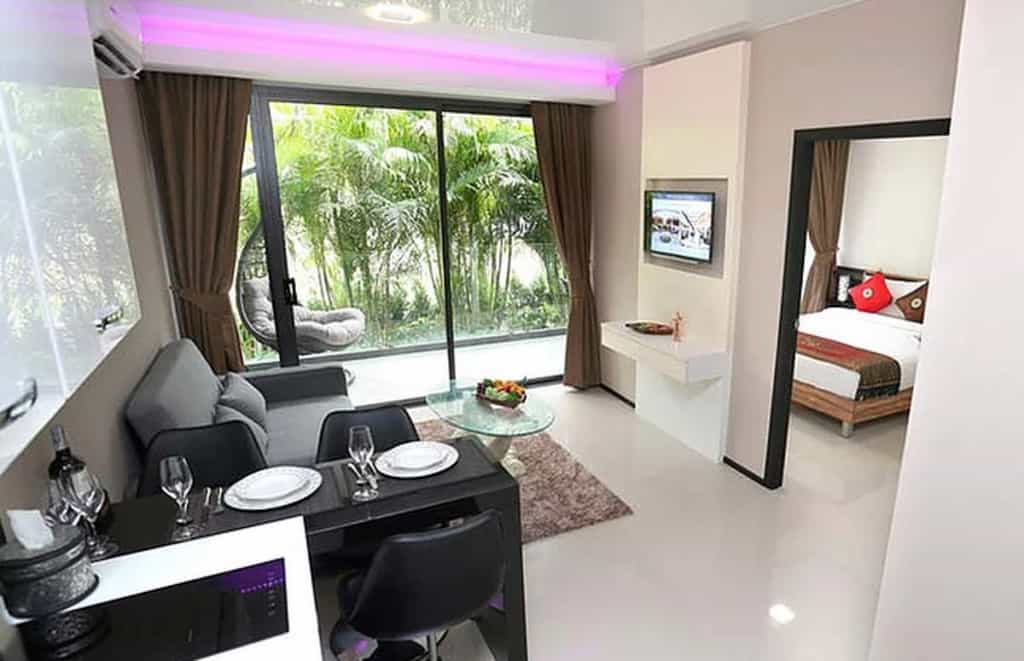 Condominium dans Ban Mai Khao, Phuket 10760167