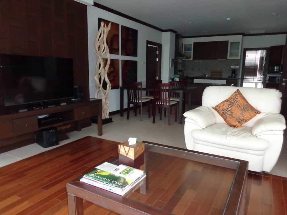 Condominium dans Ban Karon, Phuket 10760280