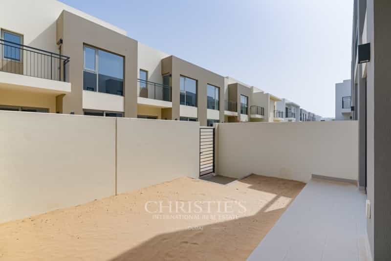 House in Dubai, Dubai 10761029