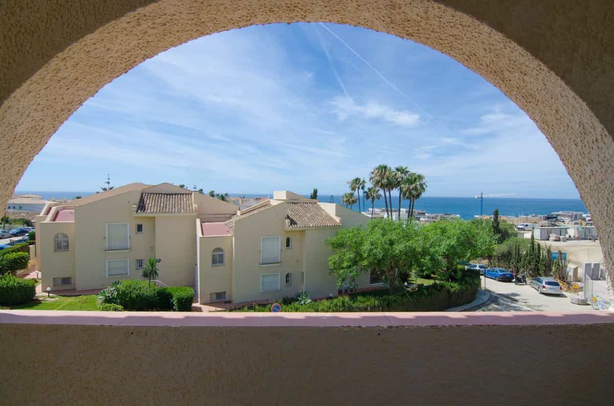 Condominium in Las Lagunas de Mijas, Andalucía 10761552