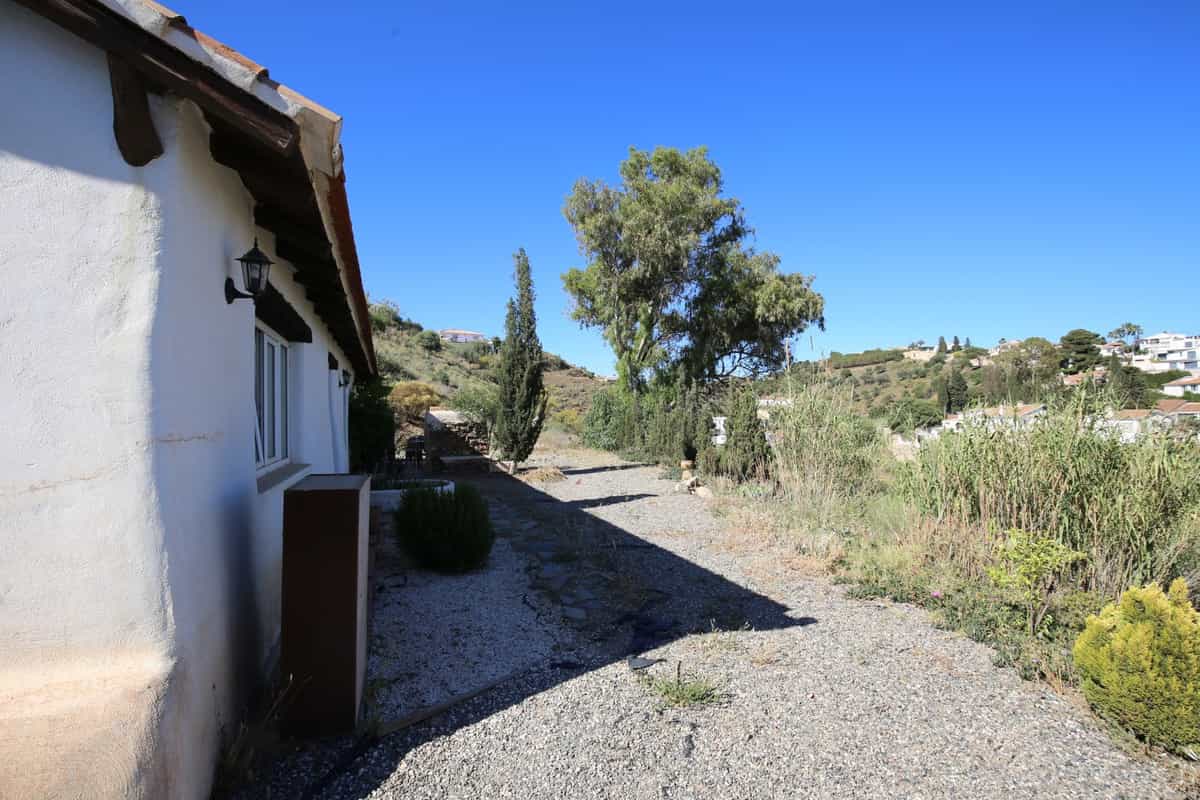 rumah dalam Chilches, Andalusia 10761766